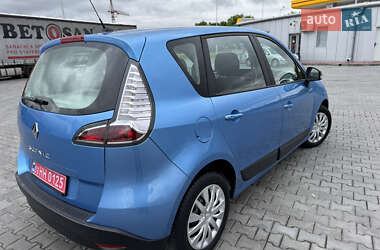Мінівен Renault Scenic 2012 в 
