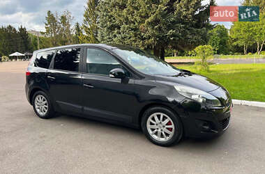 Мінівен Renault Scenic 2010 в 