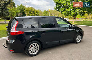 Мінівен Renault Scenic 2010 в 