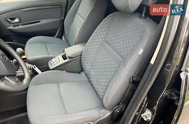 Мінівен Renault Scenic 2010 в 