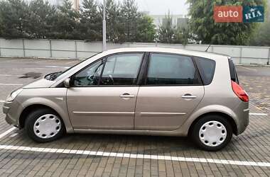Минивэн Renault Scenic 2009 в 