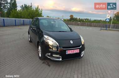 Минивэн Renault Scenic 2012 в 