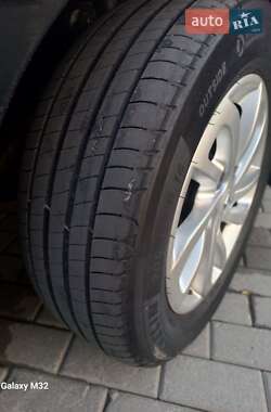 Минивэн Renault Scenic 2012 в 