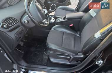 Минивэн Renault Scenic 2012 в 