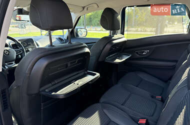 Минивэн Renault Scenic 2018 в 