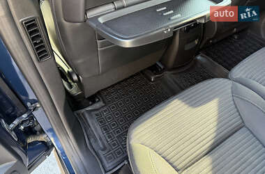 Минивэн Renault Scenic 2018 в 