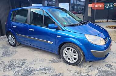Минивэн Renault Scenic 2005 в Калуше