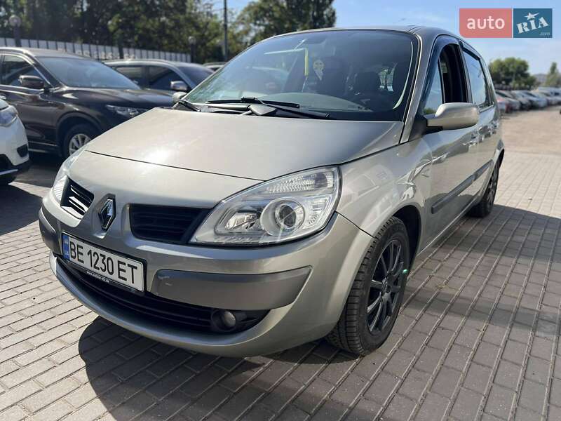 Минивэн Renault Scenic 2006 в 