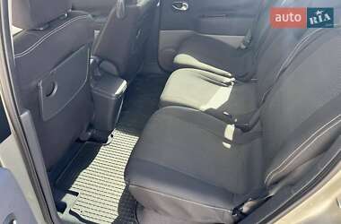 Минивэн Renault Scenic 2006 в 