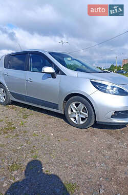 Минивэн Renault Scenic 2013 в Львове
