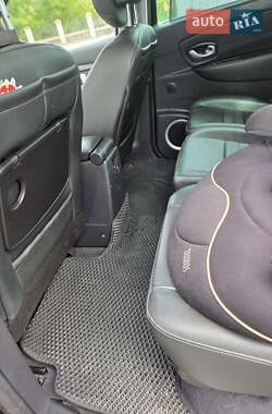 Минивэн Renault Scenic 2009 в 