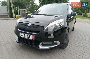 Минивэн Renault Scenic 2012 в Косове