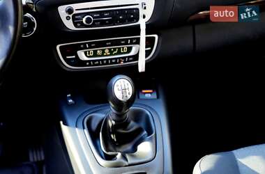 Мінівен Renault Scenic 2013 в 
