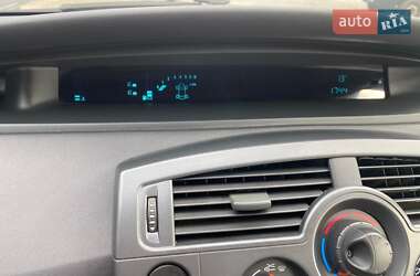 Минивэн Renault Scenic 2007 в 