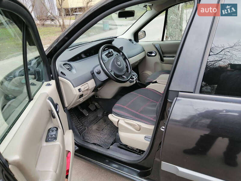 Минивэн Renault Scenic 2007 в Киеве