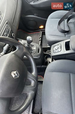 Минивэн Renault Scenic 2010 в 