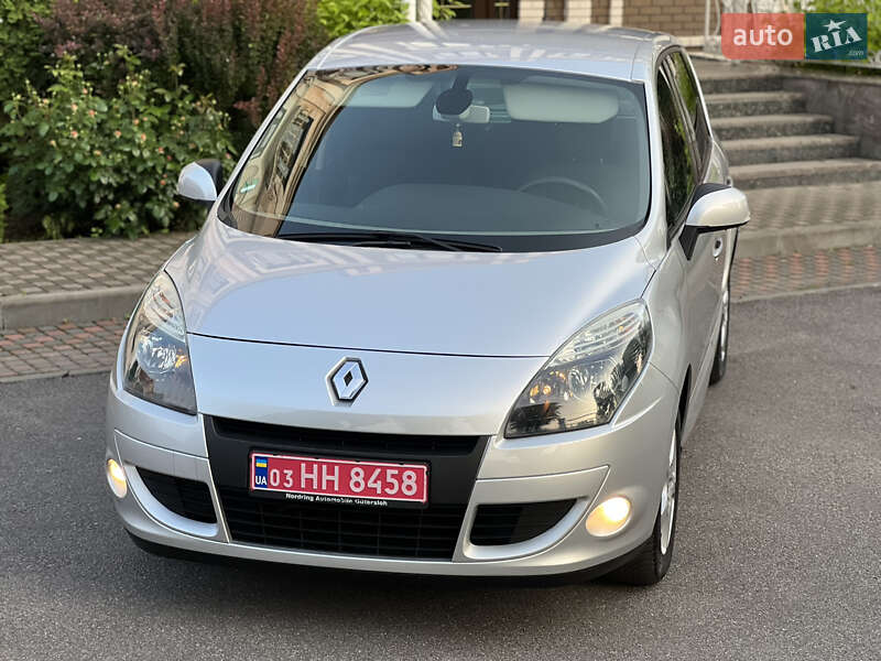 Минивэн Renault Scenic 2010 в Виннице