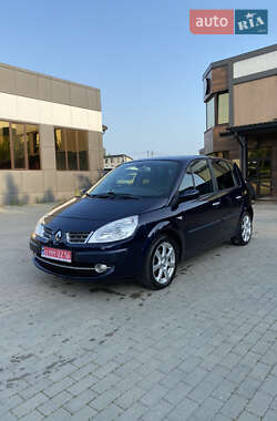 Мінівен Renault Scenic 2009 в Рівному