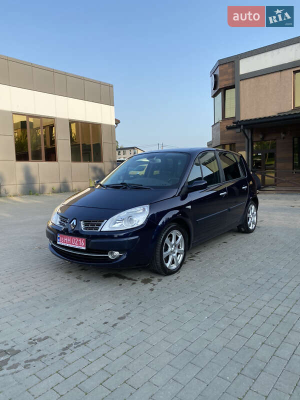 Минивэн Renault Scenic 2009 в Ровно