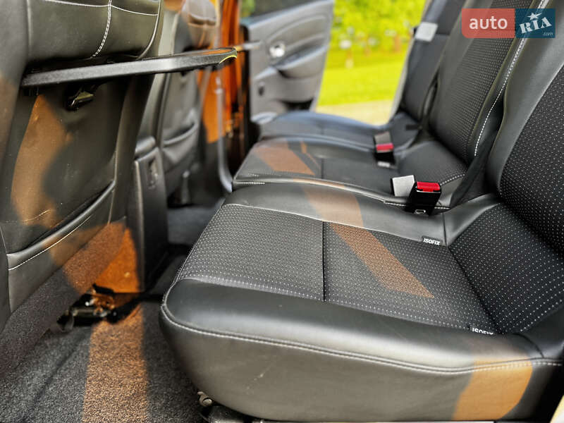 Мінівен Renault Scenic 2013 в Києві