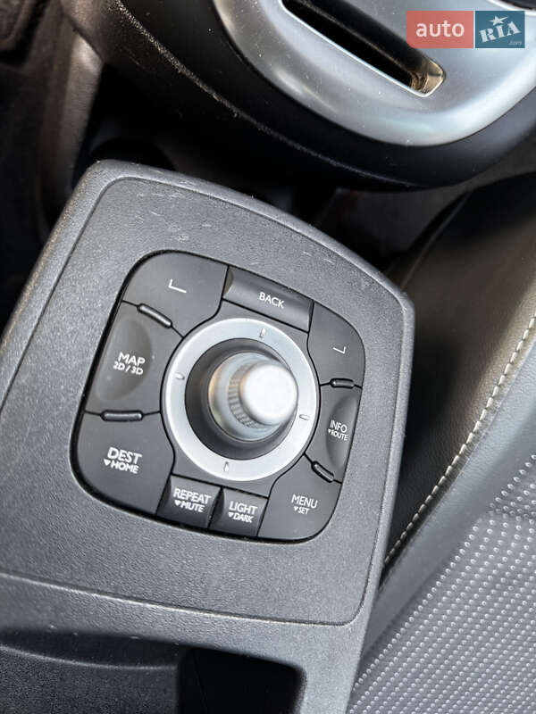 Мінівен Renault Scenic 2013 в Києві