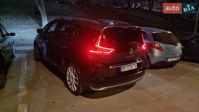 Минивэн Renault Scenic 2016 в Рени