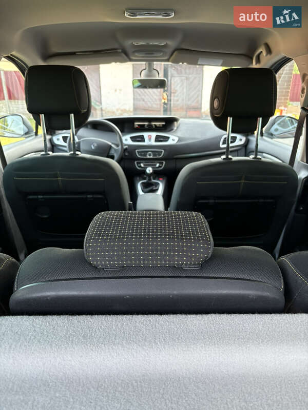 Минивэн Renault Scenic 2009 в Дубно