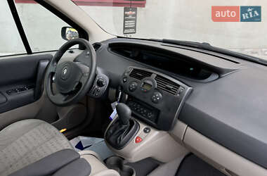 Мінівен Renault Scenic 2004 в 