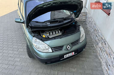 Мінівен Renault Scenic 2004 в 