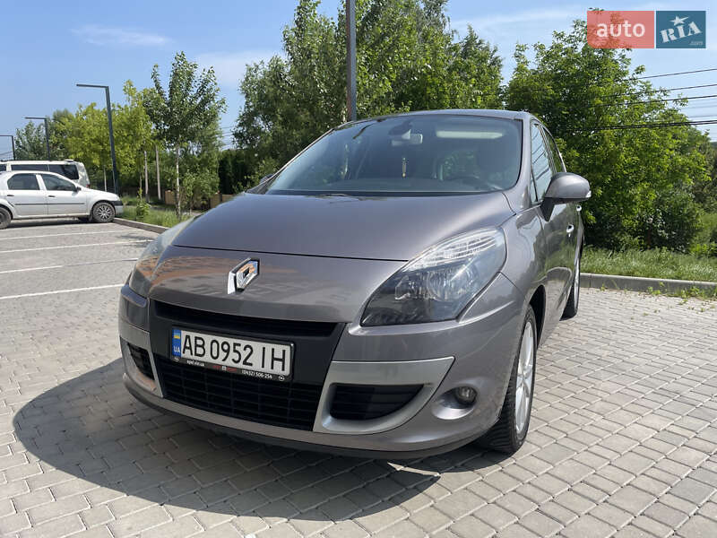 Renault Scenic 2011