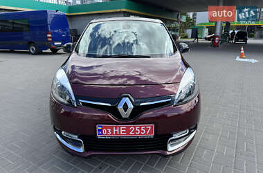 Минивэн Renault Scenic 2013 в 
