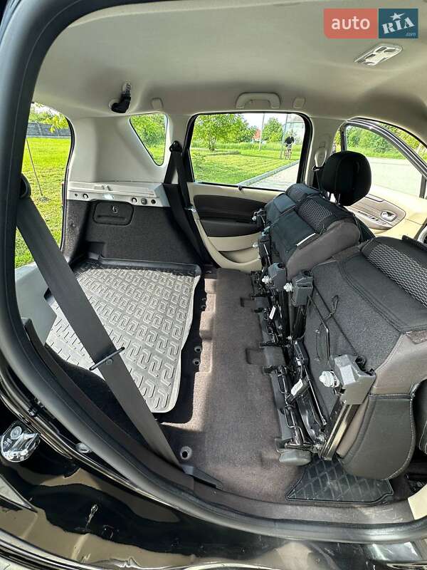 Минивэн Renault Scenic 2011 в Здолбунове
