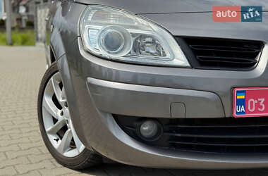 Минивэн Renault Scenic 2008 в 