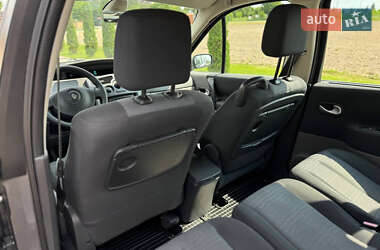 Минивэн Renault Scenic 2008 в 