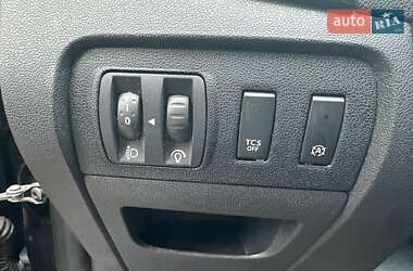 Мінівен Renault Scenic 2015 в 