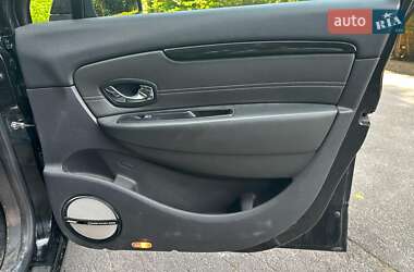 Мінівен Renault Scenic 2015 в 