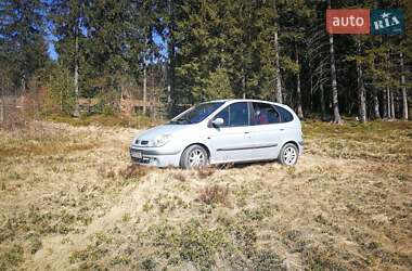 Минивэн Renault Scenic 2002 в 