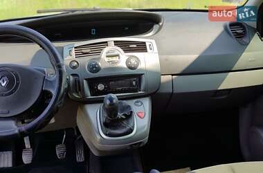 Минивэн Renault Scenic 2003 в 