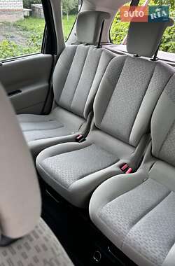 Минивэн Renault Scenic 2006 в 