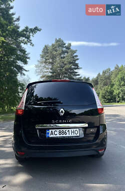 Мінівен Renault Scenic 2013 в 
