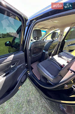Мінівен Renault Scenic 2013 в 