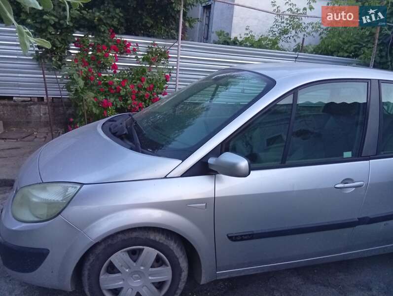 Мінівен Renault Scenic 2005 в Дніпрі