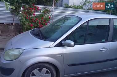 Минивэн Renault Scenic 2005 в 