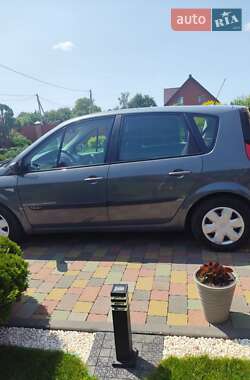 Минивэн Renault Scenic 2006 в 