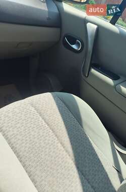 Минивэн Renault Scenic 2006 в 