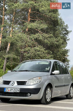 Минивэн Renault Scenic 2005 в 