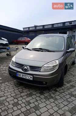 Минивэн Renault Scenic 2005 в Ровно