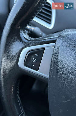Минивэн Renault Scenic 2013 в 