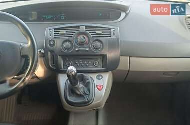 Минивэн Renault Scenic 2004 в 