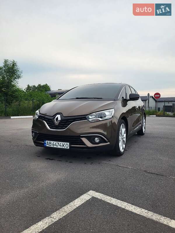 Минивэн Renault Scenic 2019 в 